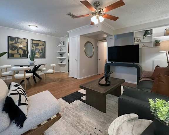 Photo Gallery Image