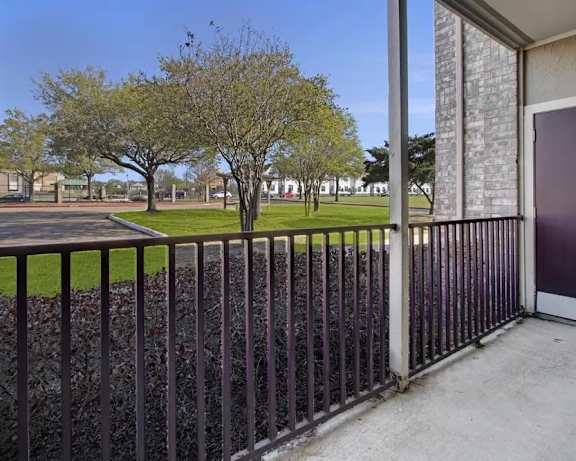 Photo Gallery Image