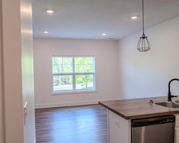 Photo Gallery Image