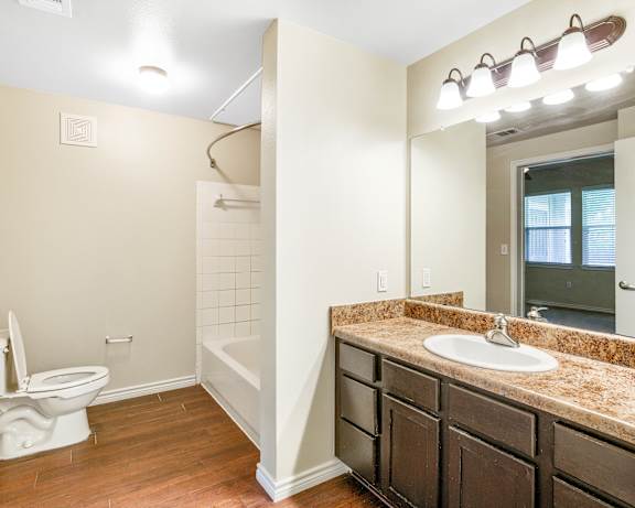 Photo Gallery Image