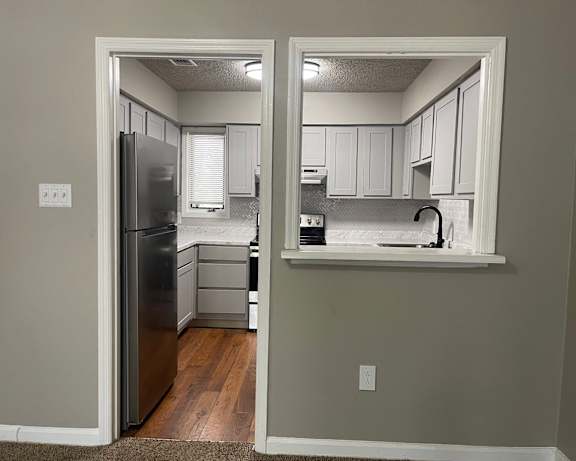 Photo Gallery Image