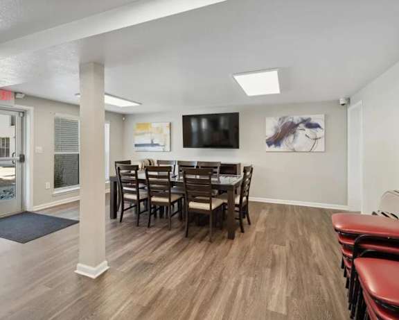 Photo Gallery Image