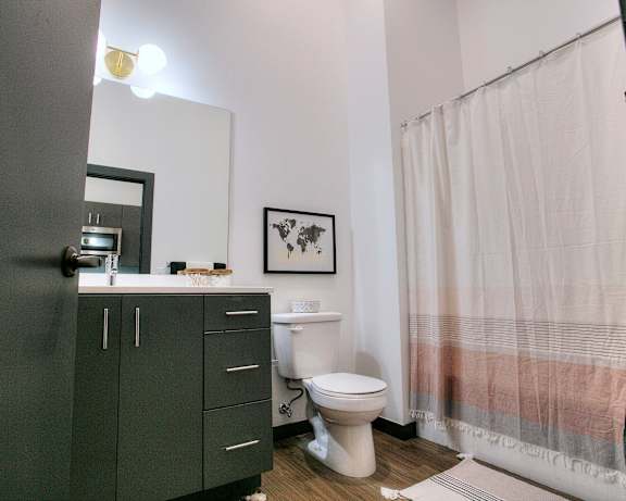 Photo Gallery Image