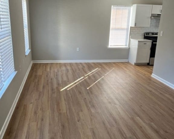 Photo Gallery Image