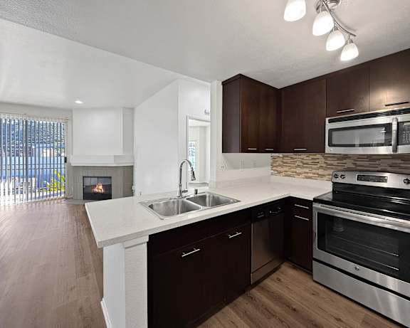 Photo Gallery Image