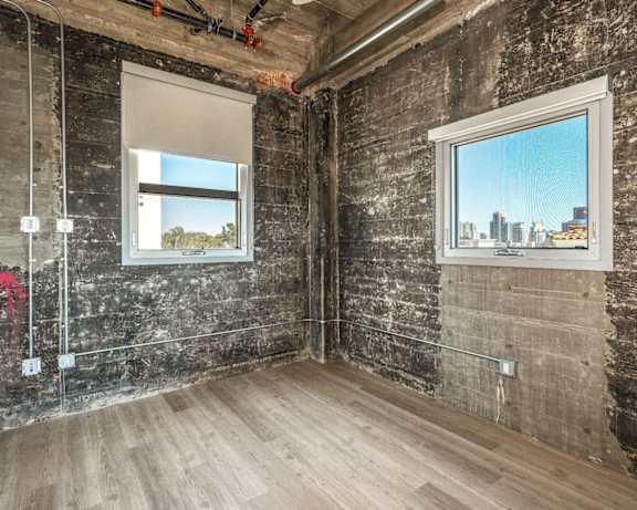 Photo Gallery Image