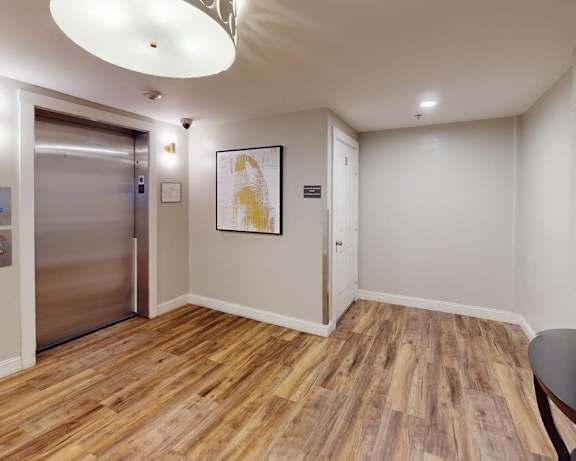 Photo Gallery Image
