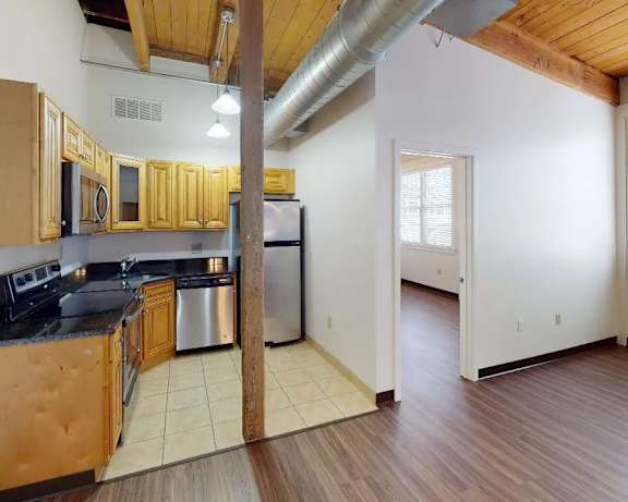 Photo Gallery Image
