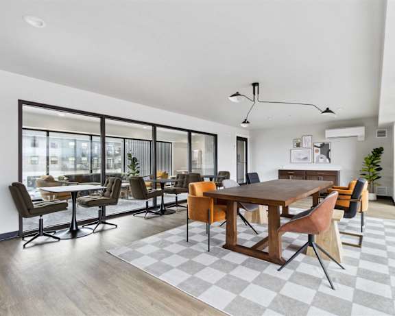 Photo Gallery Image