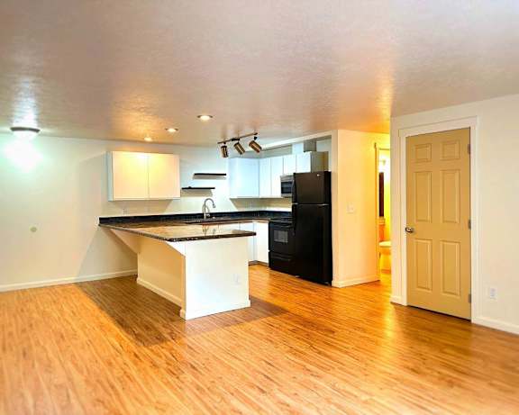 Photo Gallery Image
