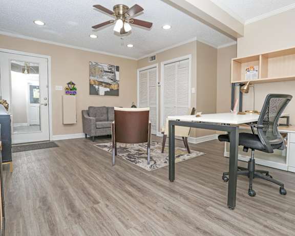 Photo Gallery Image