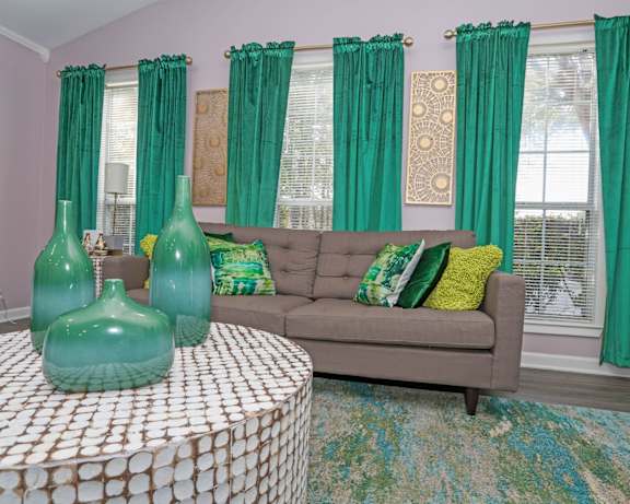 Photo Gallery Image