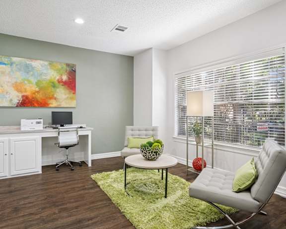 Photo Gallery Image