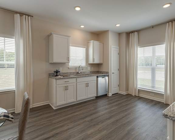 Photo Gallery Image