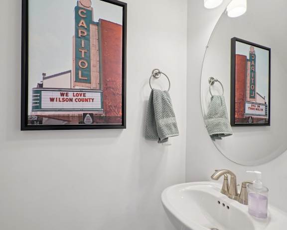 Photo Gallery Image
