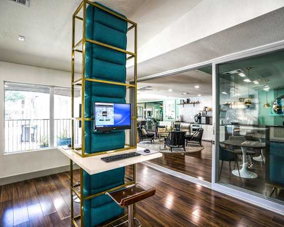 Photo Gallery Image