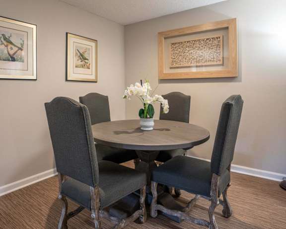 Photo Gallery Image