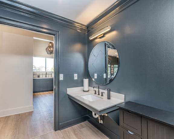 Photo Gallery Image