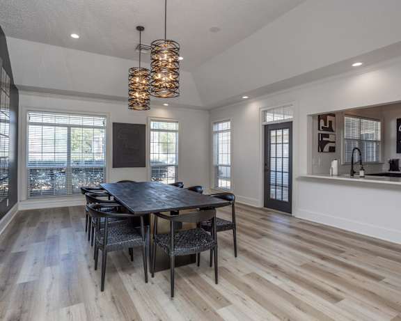 Photo Gallery Image