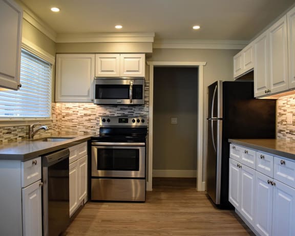 Photo Gallery Image