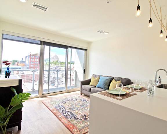 Photo Gallery Image