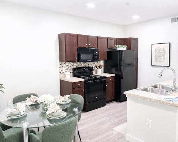 Photo Gallery Image