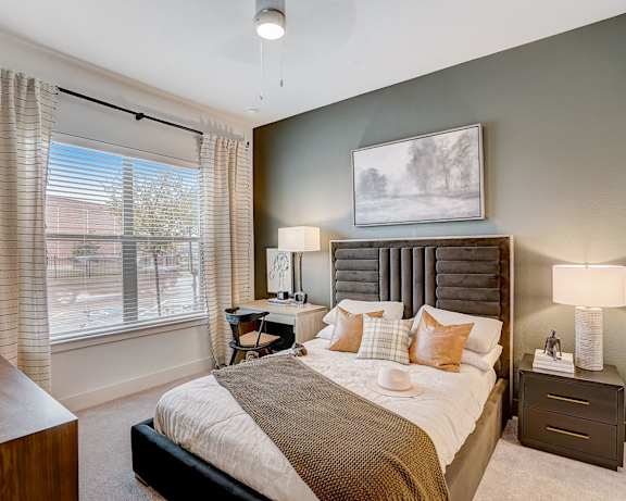 Photo Gallery Image