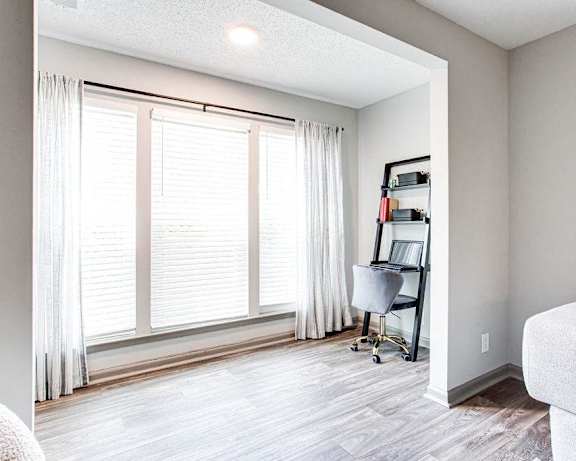 Photo Gallery Image