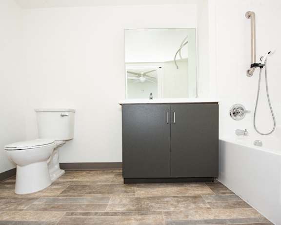 Photo Gallery Image