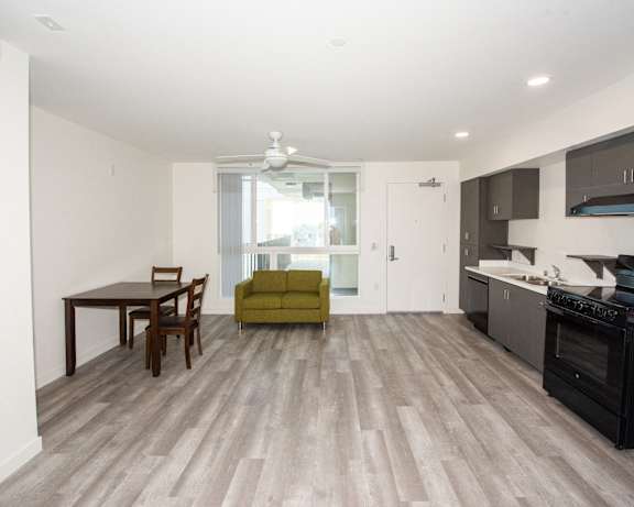 Photo Gallery Image