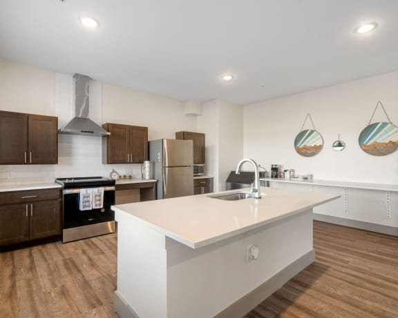 Photo Gallery Image