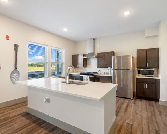 Photo Gallery Image