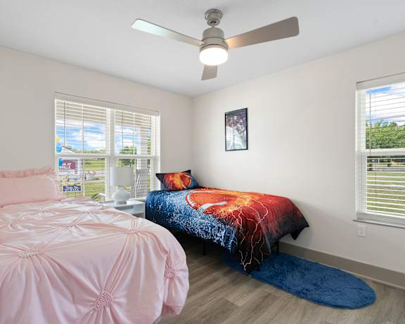 Photo Gallery Image