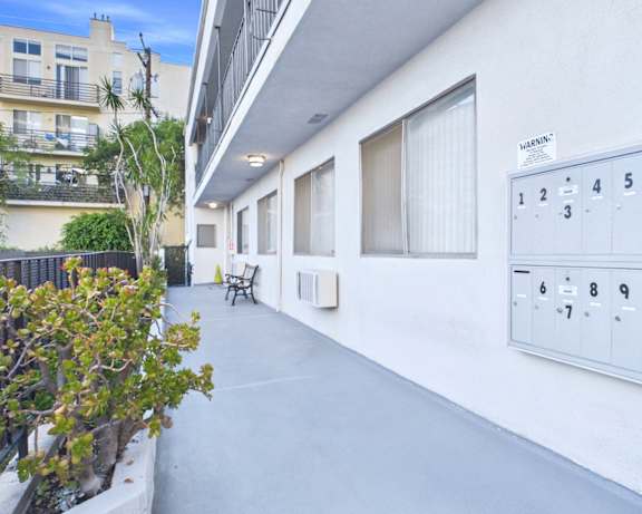 Photo Gallery Image