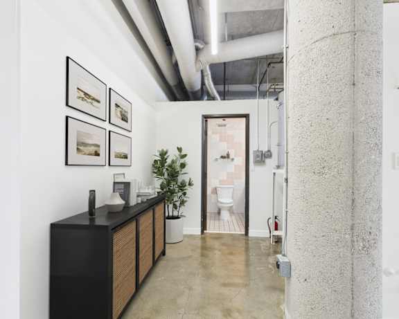 Photo Gallery Image