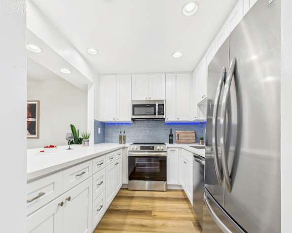 Photo Gallery Image