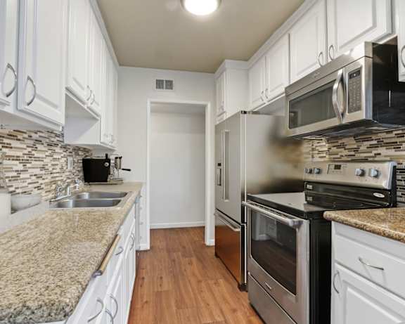 Photo Gallery Image