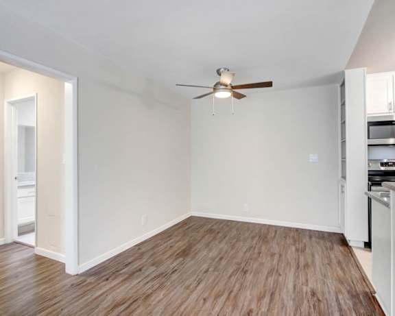 Photo Gallery Image