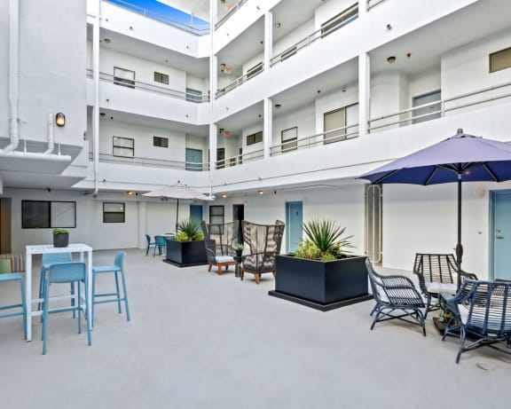 Photo Gallery Image