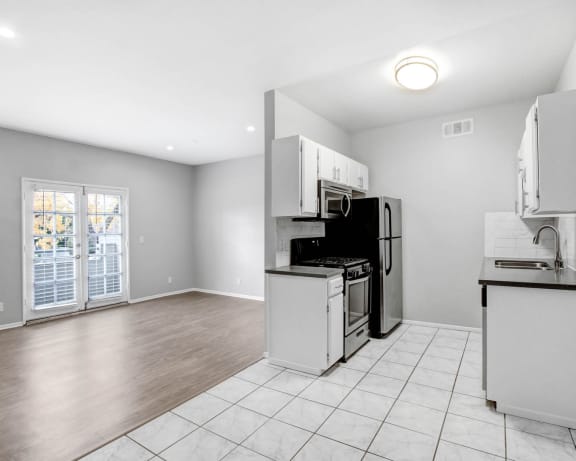 Photo Gallery Image