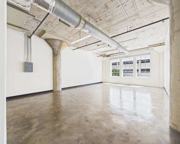 Photo Gallery Image