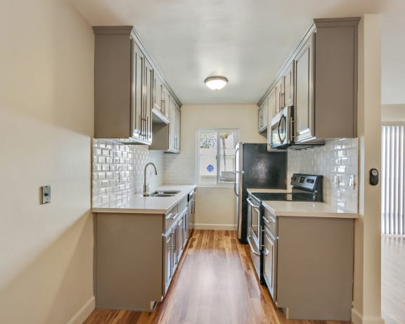 Photo Gallery Image