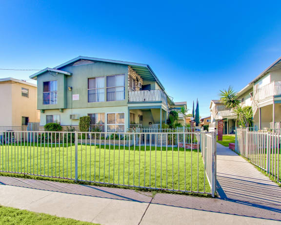 Photo Gallery Image