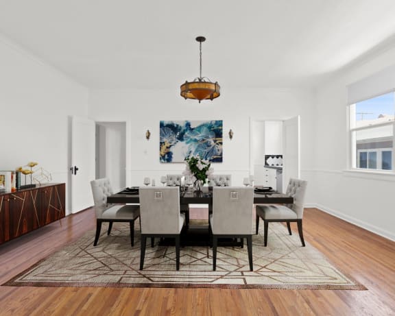 Photo Gallery Image
