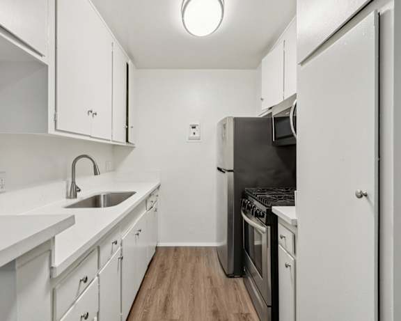 Photo Gallery Image