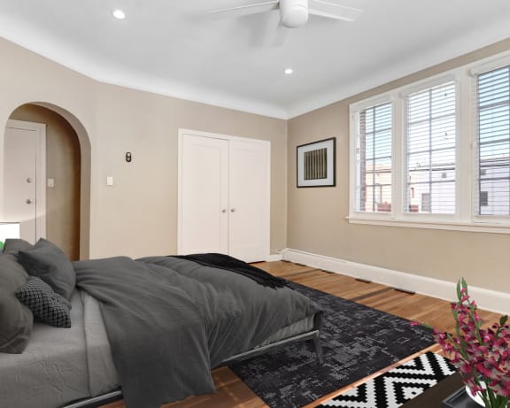 Photo Gallery Image