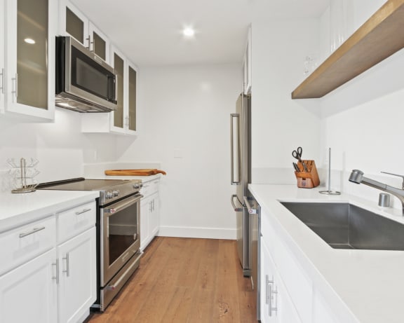 Photo Gallery Image