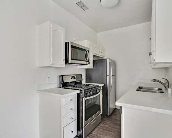Photo Gallery Image