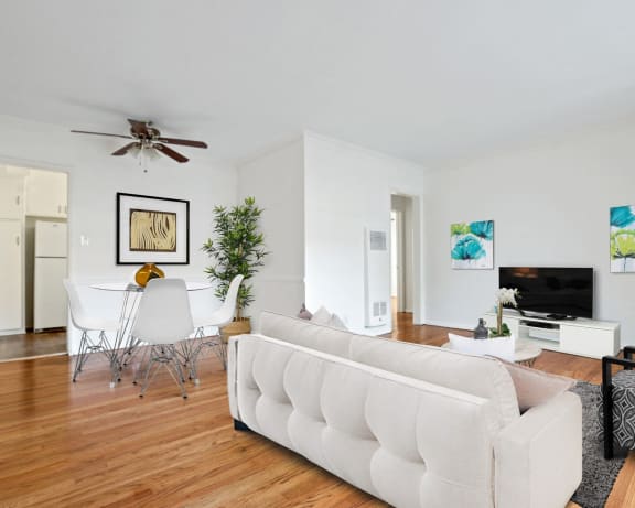 Photo Gallery Image