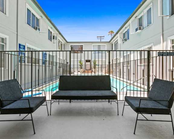 Photo Gallery Image